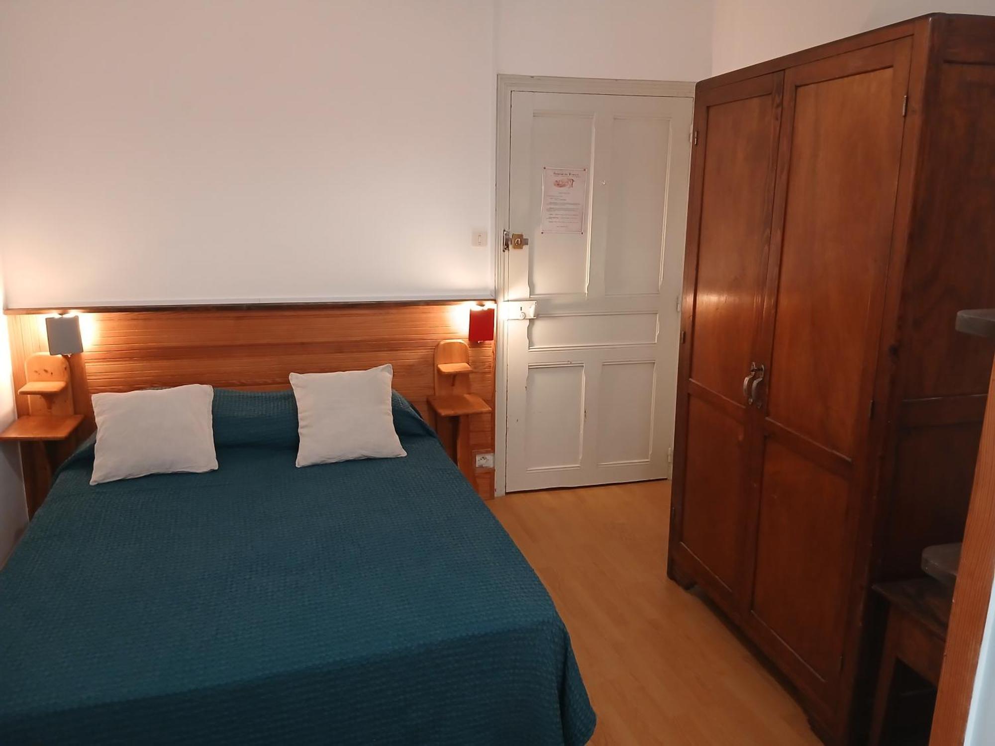 Auberge Du Prieure Saint-André-de-Rosans Esterno foto